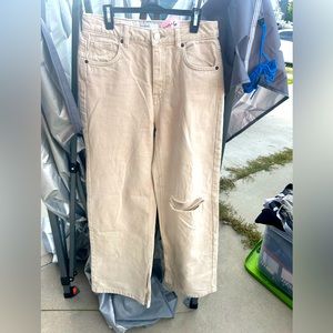 Jeans cream color